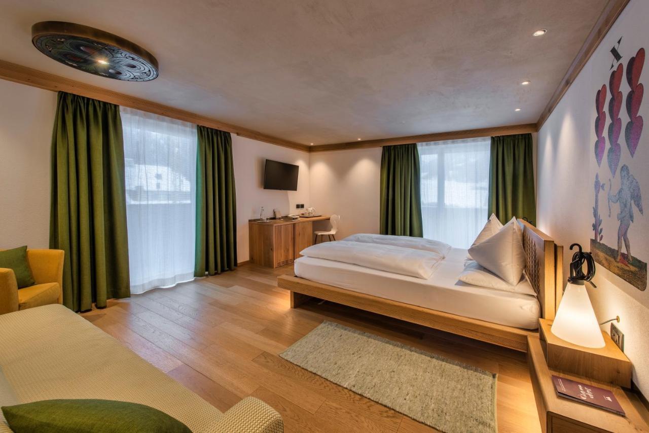 Posta Zirm Hotel Корвара-ин-Бадия Экстерьер фото