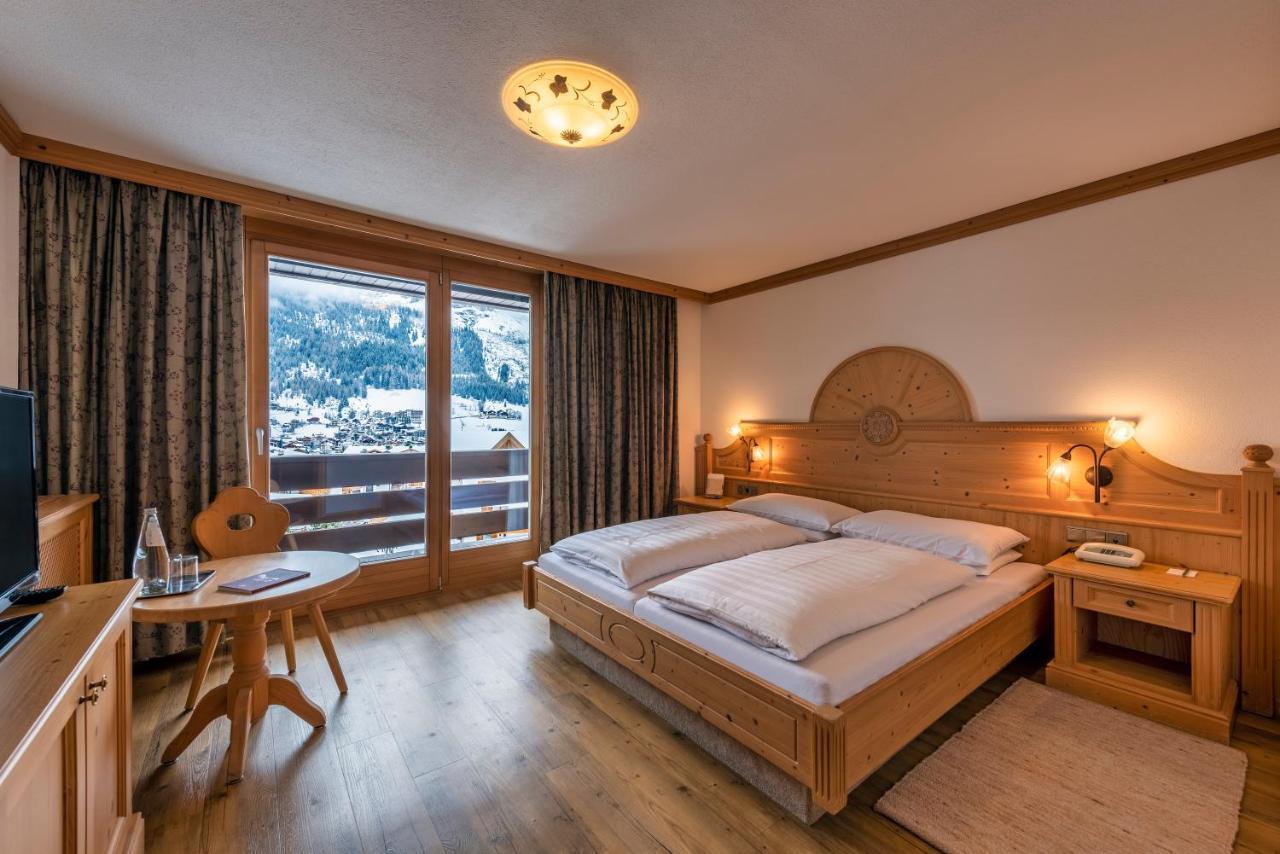 Posta Zirm Hotel Корвара-ин-Бадия Экстерьер фото