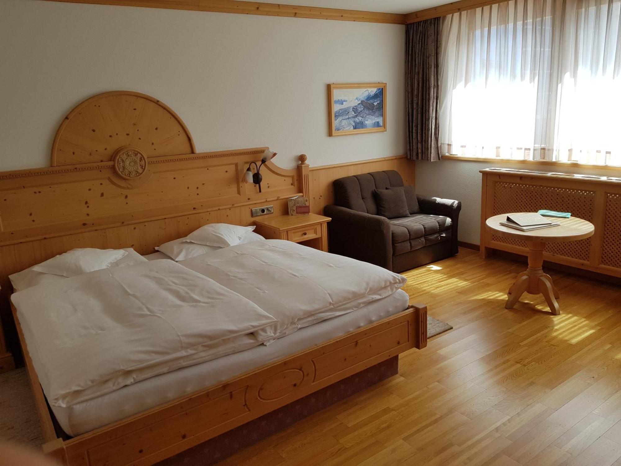 Posta Zirm Hotel Корвара-ин-Бадия Экстерьер фото