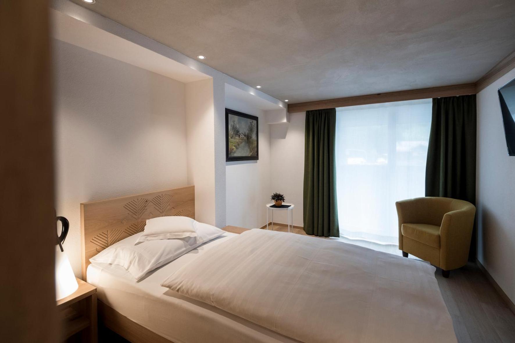 Posta Zirm Hotel Корвара-ин-Бадия Экстерьер фото