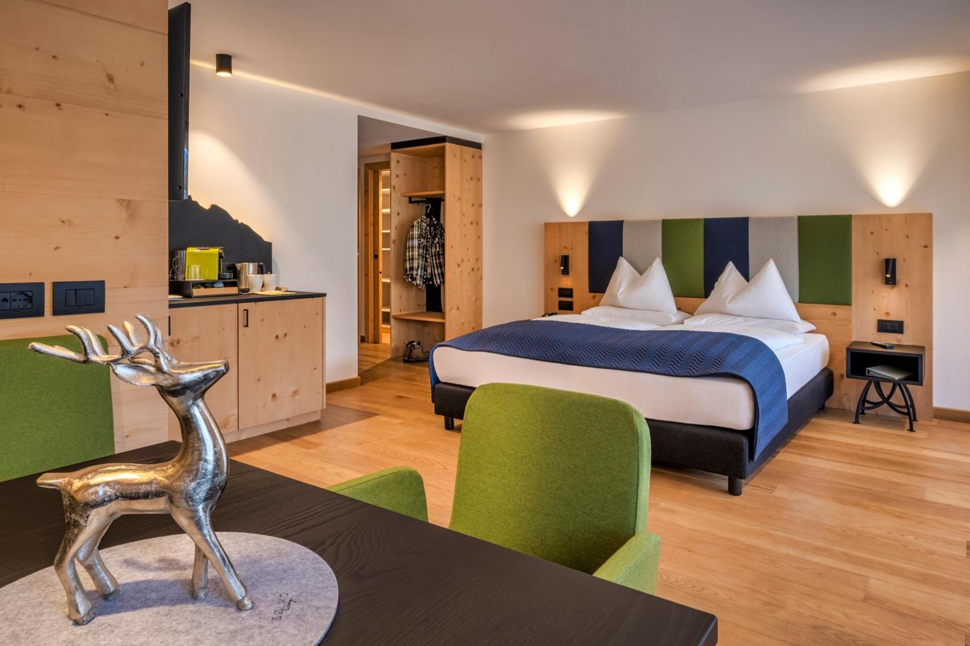 Posta Zirm Hotel Корвара-ин-Бадия Экстерьер фото